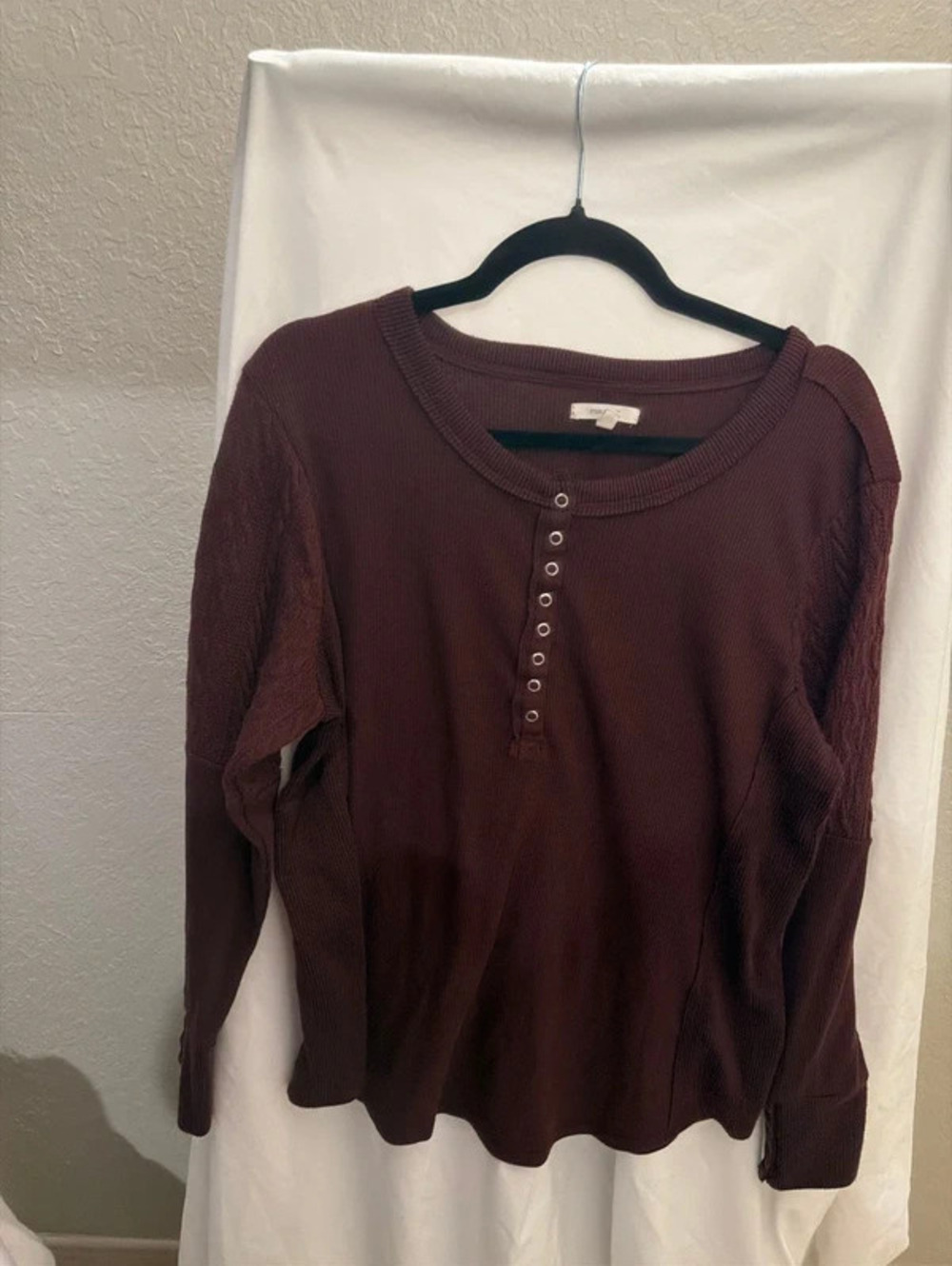 Maurices Women's Long Sleeve Brown Button Detail Sweater XL
